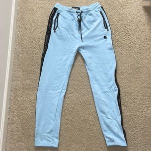 Men’s track pants sz L